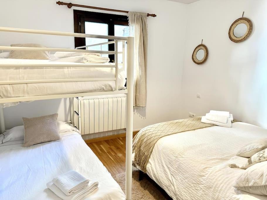 Duplex En Sallent de Gállego Kültér fotó