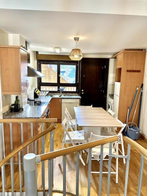 Duplex En Sallent de Gállego Kültér fotó