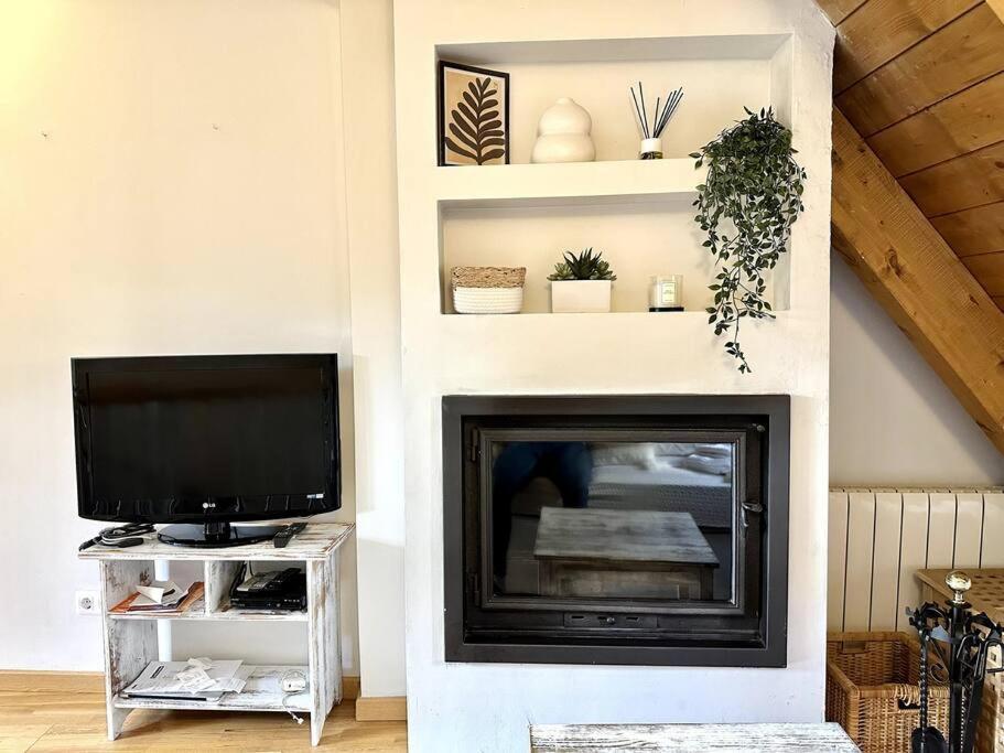 Duplex En Sallent de Gállego Kültér fotó